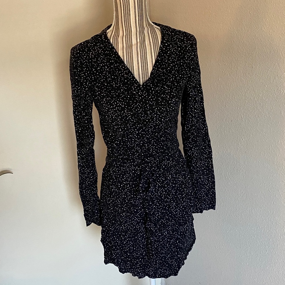 Divided Black Long Sleeve Dress with White Speckles